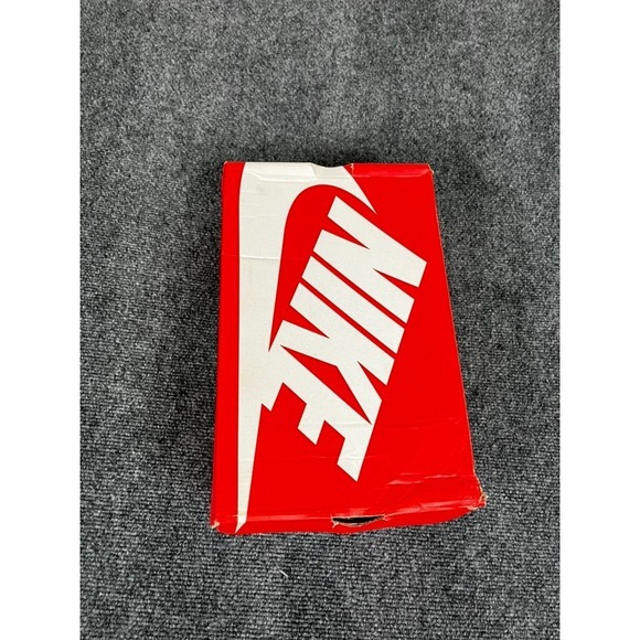 Nike Dunk Premium Low Rush Fuchsia Womens Size 9.5 Mens 8 New With Box - Picture 2 of 10